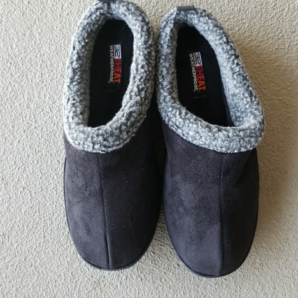 Men's Memory Foam Slippers - Picture 1 of 4